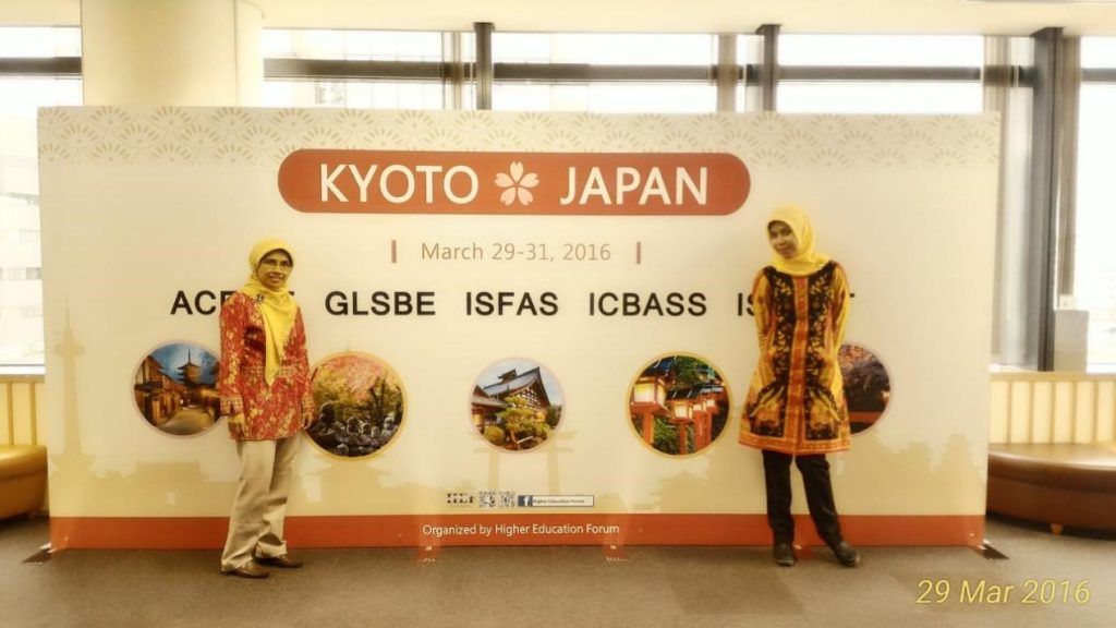 Dua Dosen HI FISIP UPN”Veteran” Yogyakarta turut serta mempresentasikan Hasil Penelitiannya di Kyoto, Jepang