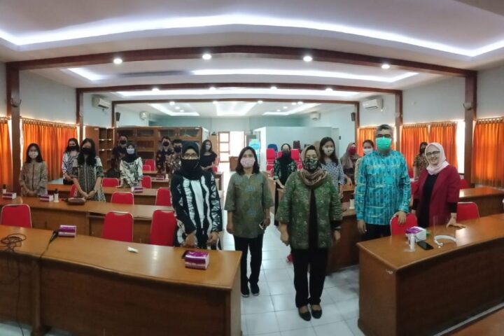 Pelepasan Wisuda Mahasiswa Ilmu HI FISIP UPN “Veteran” Yogyakarta di tengah Masa Pandemi Covid 19