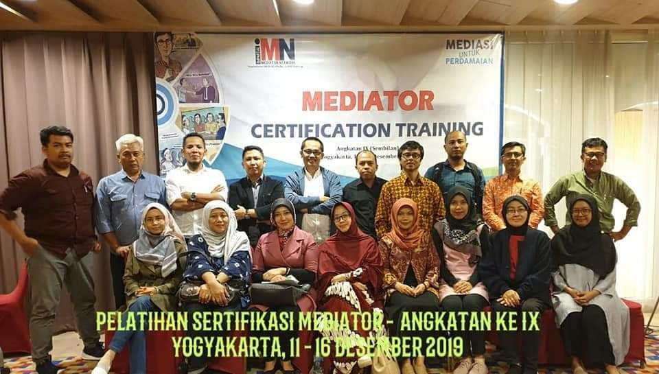 PELATIHAN SERTIFIKASI MEDIATOR UNTUK MENINGKATKAN KOMPETENSI DOSEN JURUSAN HUBUNGAN INTERNASIONAL