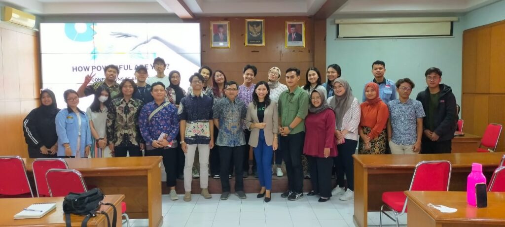 Kuliah Dosen Praktisi dari ECCO Foundation