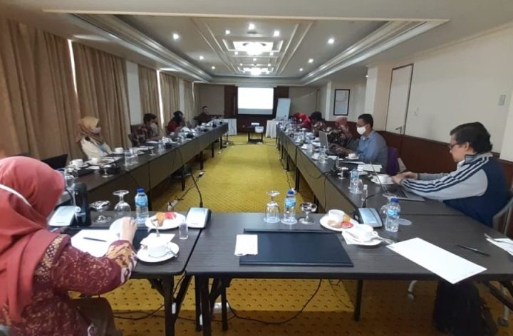 Workshop “Strategi Pembelajaran Online” untuk mengatasi kebosanan mahasiswa selama Kuliah di masa Pandemi Covid 19